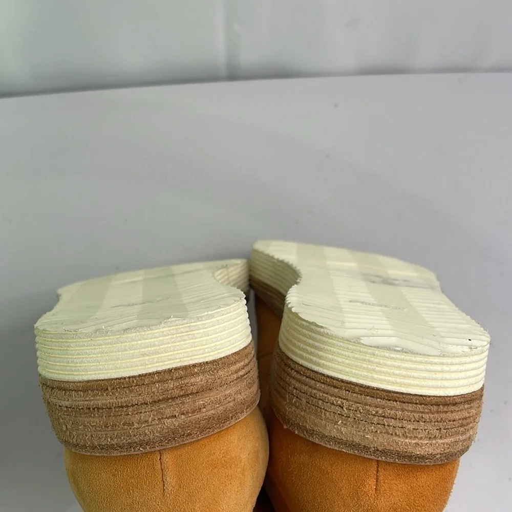 Hardy light orange suede lace up shoes